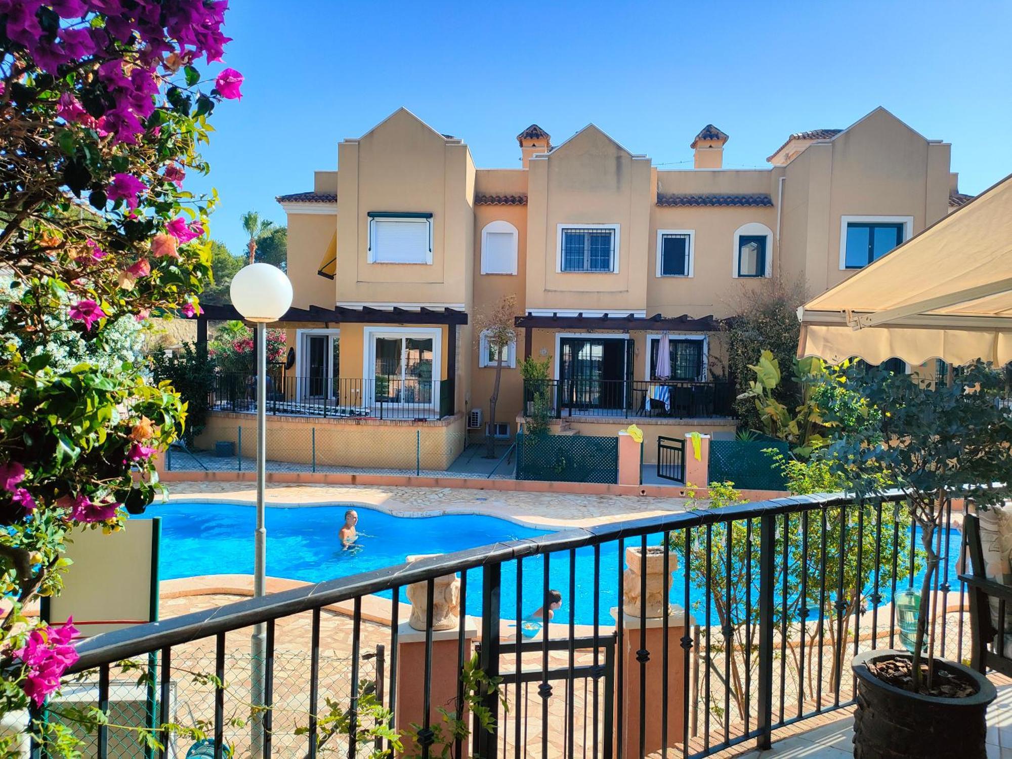 House Laguna Roja With Sun Terrace Torrevieja Bagian luar foto