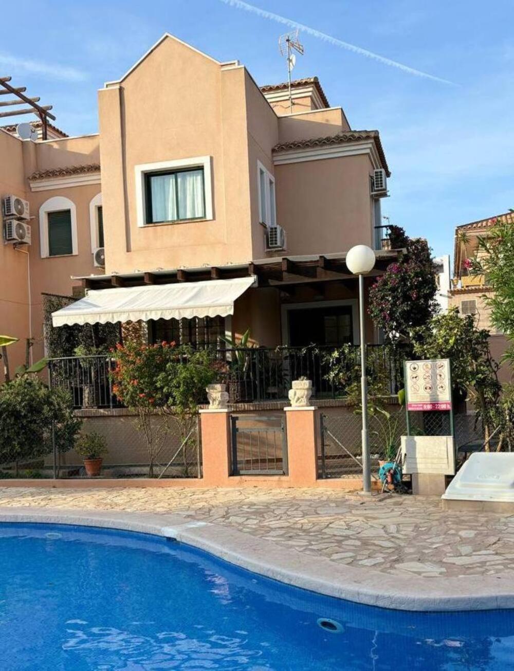 House Laguna Roja With Sun Terrace Torrevieja Bagian luar foto